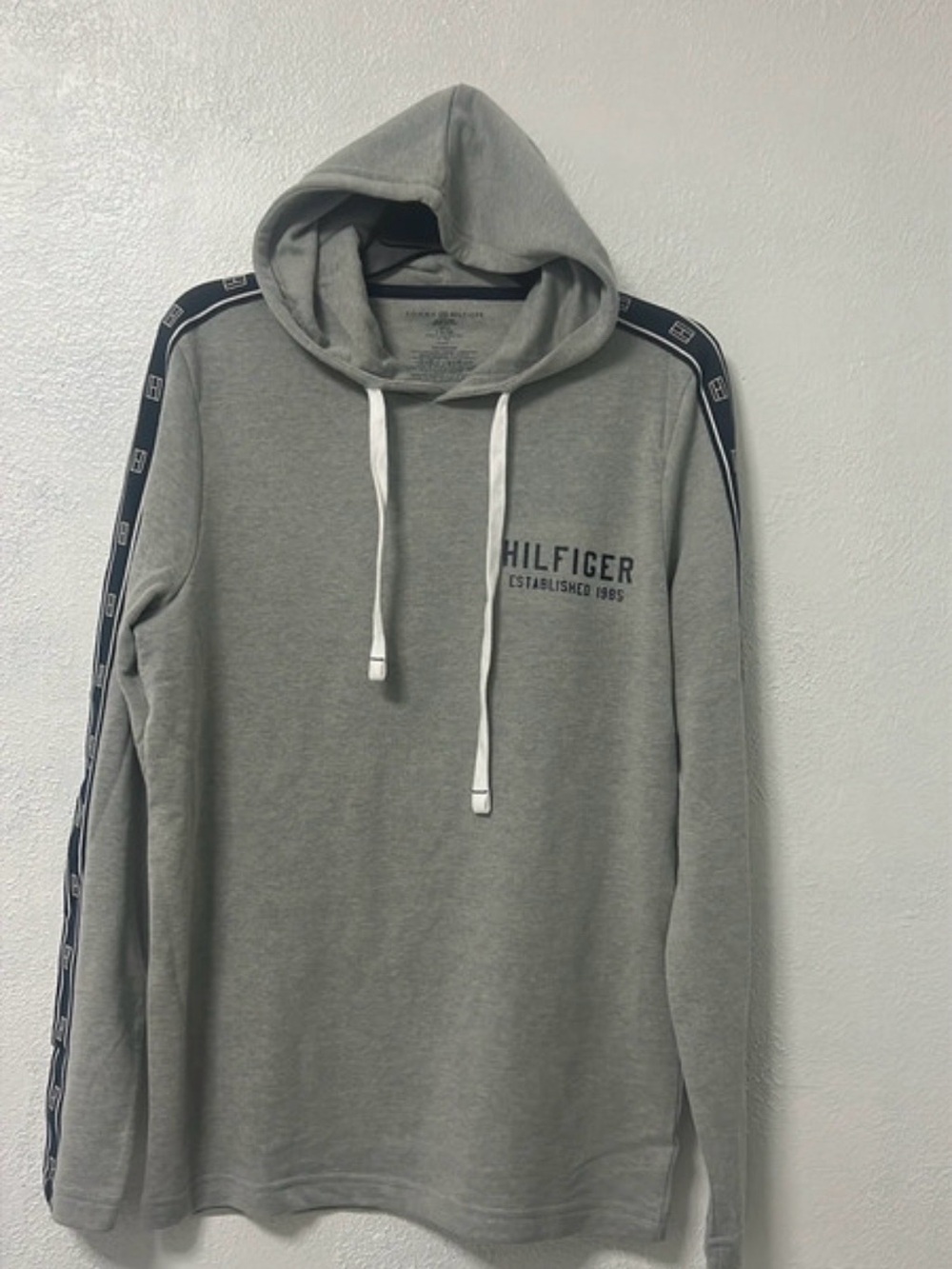 Tommy Hilfiger Light Gray Hooded Sweatshirt with Shoulder Tape